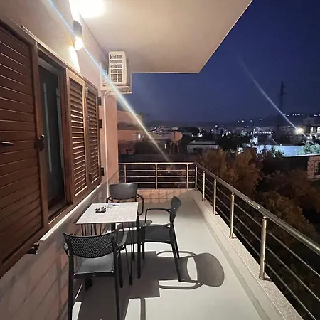 Serene Ξενοδοχείο με διαμερίσματα