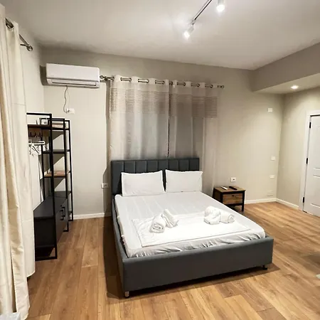 Serene Aparthotel 3*