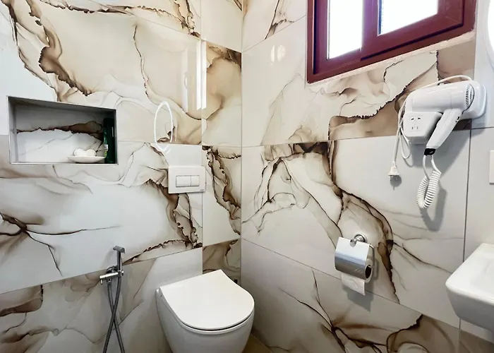 Serene 公寓式酒店 3*